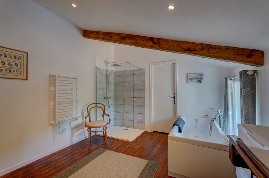 Image gallery image